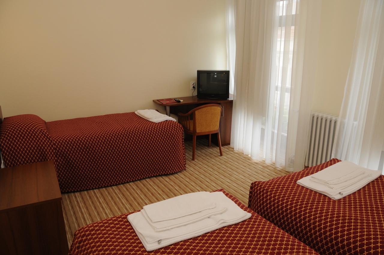 Hotel Shirok Sokak Bitola Exterior foto